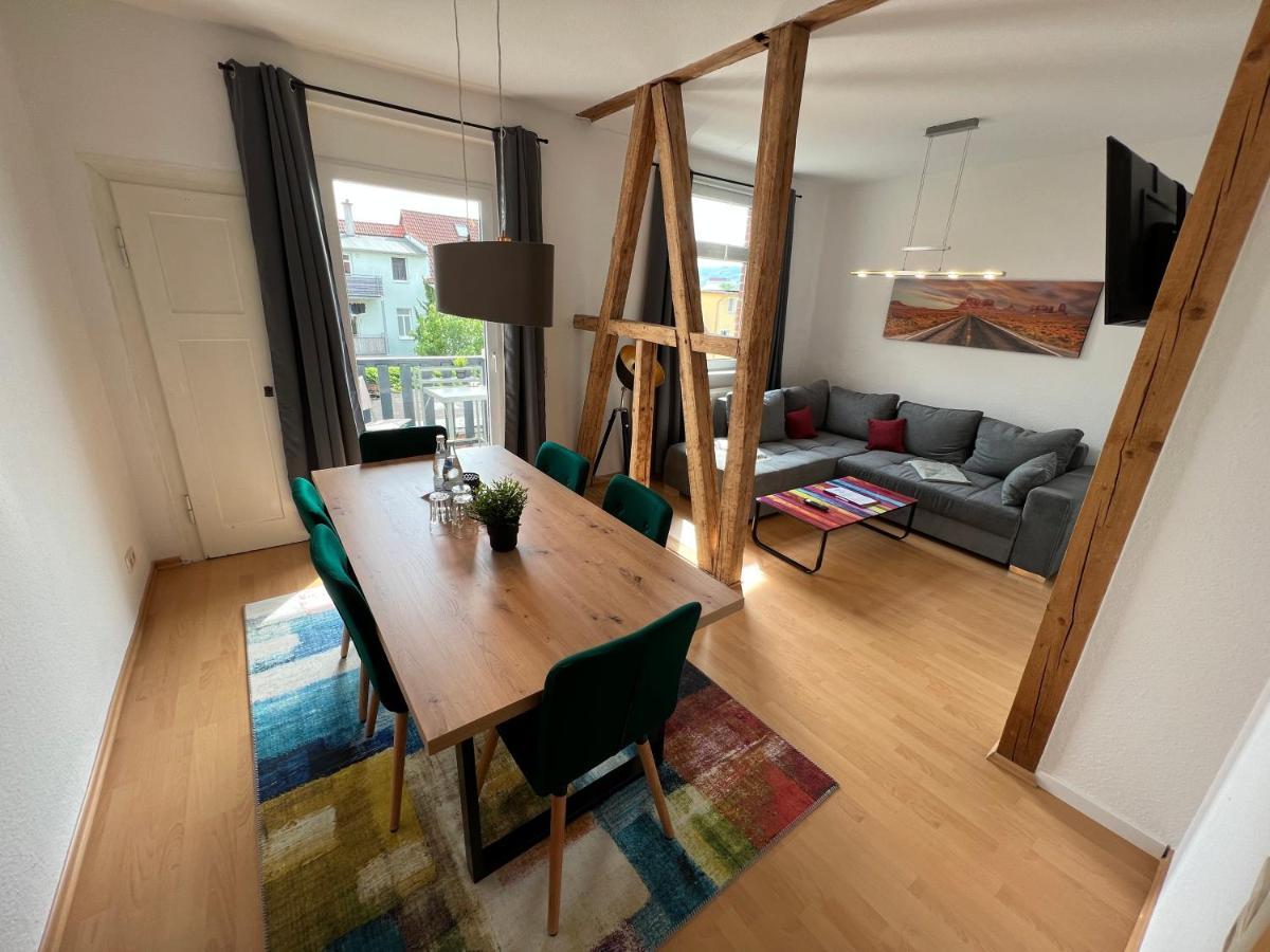 Jena City Apartment, Balkon, Sonnig, Wifi, Parkplaetze, Naehe Zentrum Exterior photo