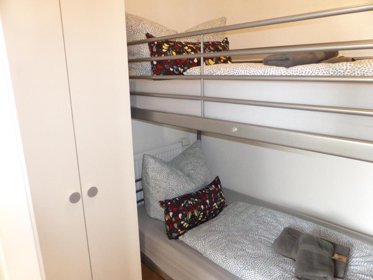 Jena City Apartment, Balkon, Sonnig, Wifi, Parkplaetze, Naehe Zentrum Exterior photo