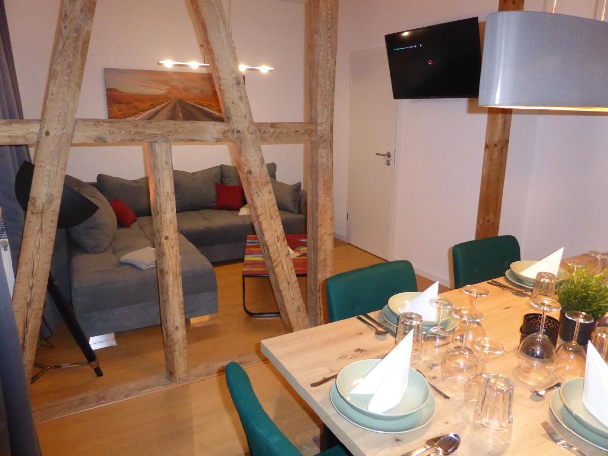 Jena City Apartment, Balkon, Sonnig, Wifi, Parkplaetze, Naehe Zentrum Exterior photo